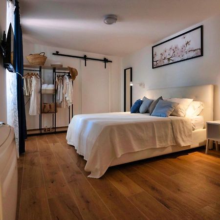Diomira Apartment Taormina Kültér fotó