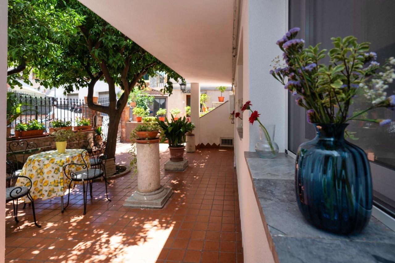Diomira Apartment Taormina Kültér fotó